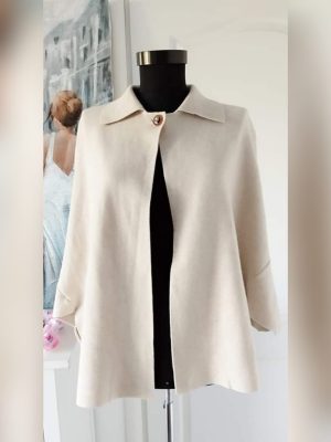 Cardigan tip capa marime unica alb