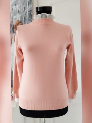 Pulover din tricot moale cu insertie din voal